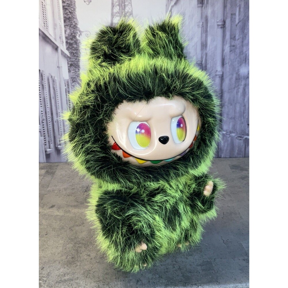 Pop Mart Labubu’’Little Kiwi’’15 Inch Long Neon Green - Picture 2 of 9